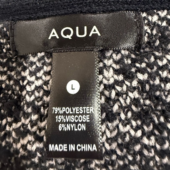 Aqua Black and White Houndstooth Knit Cardigan with Gold Accents - Picture 3 of 3